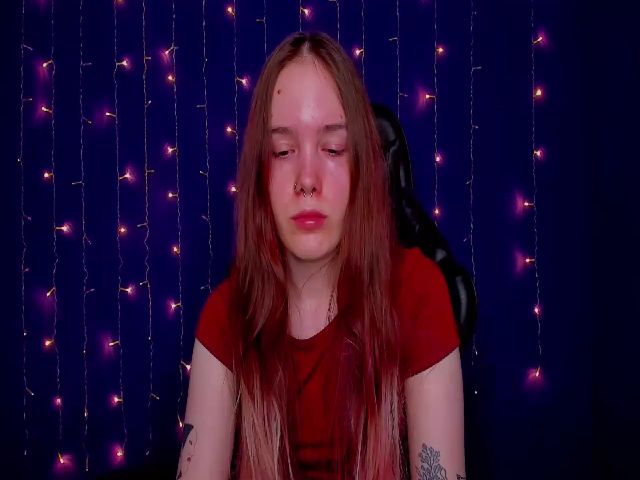 Live sex webcam photo for JaneNichols #271363653