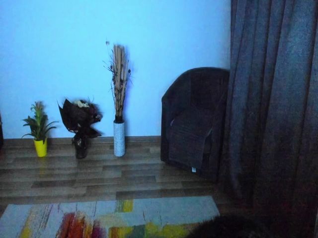 Live sex webcam photo for Roses_dream #271375168