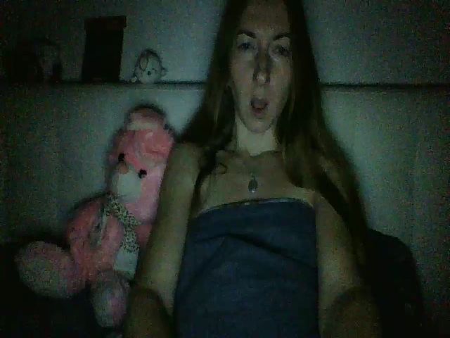 Live sex webcam photo for CheelyWilly #271375876