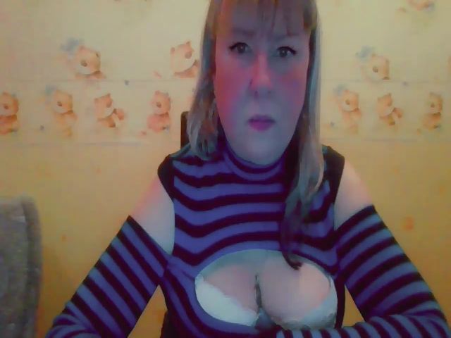 Live sex webcam photo for Christine31 #271364319