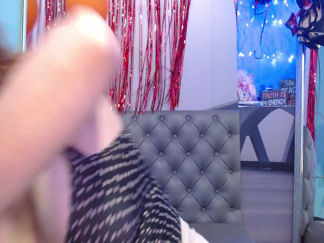 Live sex webcam photo for Evatwiss #271367683