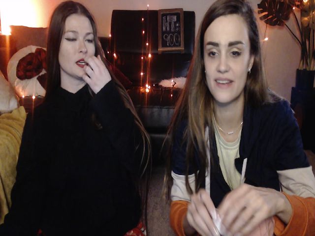 Live sex webcam photo for AudryLikes #271364123