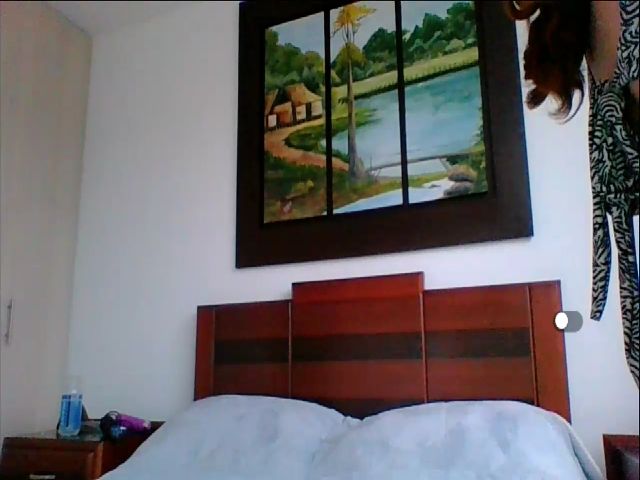 Live sex webcam photo for Amanda_Callum #271375596