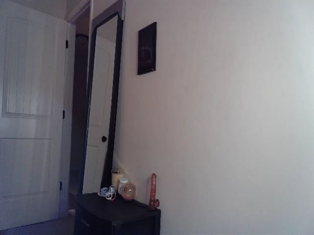 Live sex webcam photo for KaliSoKute #271362728