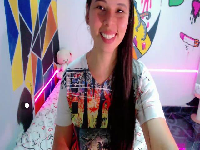 Live sex webcam photo for Moon_18 #271362988