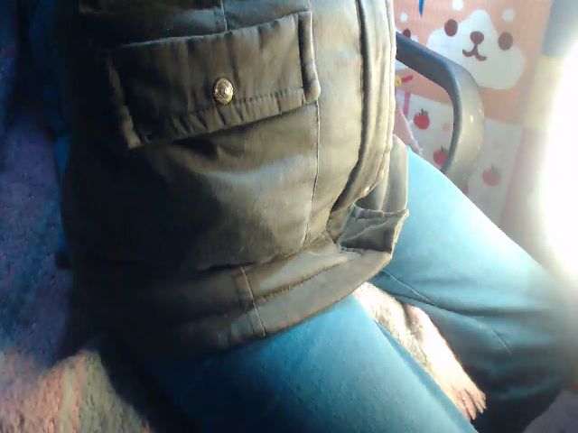 Live sex webcam photo for CHILENITAHOT #271370968