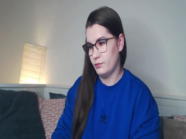 Live sex webcam photo for EveGoddes #271366547