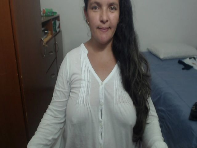 Live sex webcam photo for squirtx_hott #271371252