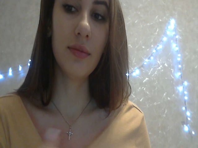 Live sex webcam photo for HappinessInMe #271369532