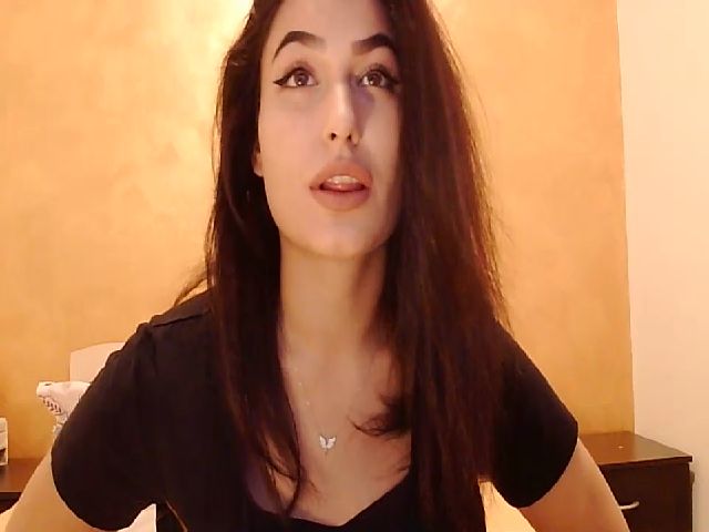 Live sex webcam photo for Ava_Harper #271371371