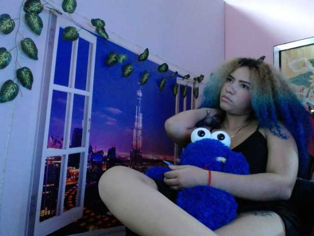 Live sex webcam photo for agataa #271362097