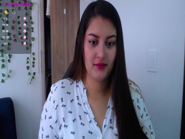 Live sex webcam photo for Anne_heaven #271370813