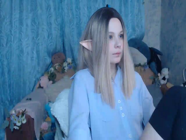 Live sex webcam photo for Miss_Toree #271375499