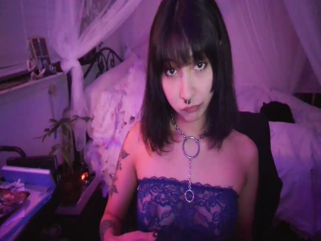 Live sex webcam photo for hazy666 #271362600