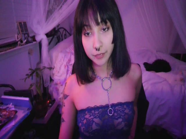 Live sex webcam photo for hazy666 #271362911