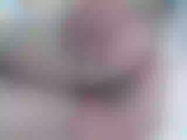 Live sex webcam photo for Meganscott69 #271365560