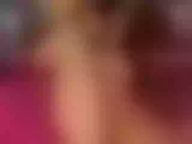 Live sex webcam photo for AliceMilleer #271365033