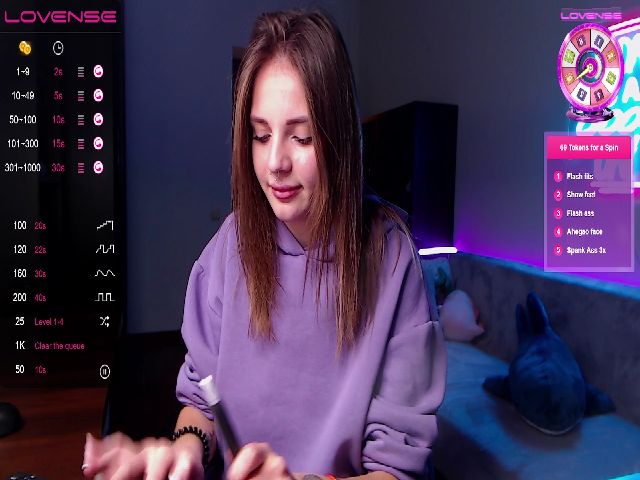 Live sex webcam photo for Miiss_Bella #271369829
