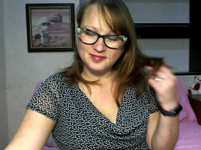 Live sex webcam photo for Lilia4joy #271368497