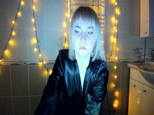 Live sex webcam photo for HannaLismont #271363916