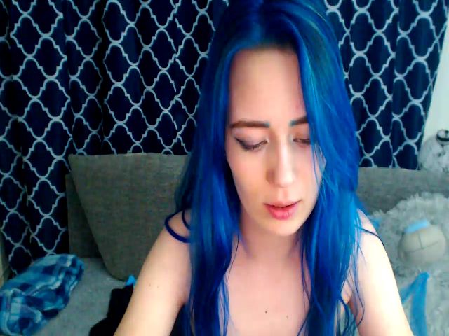 Live sex webcam photo for Monalisa_x #271362357