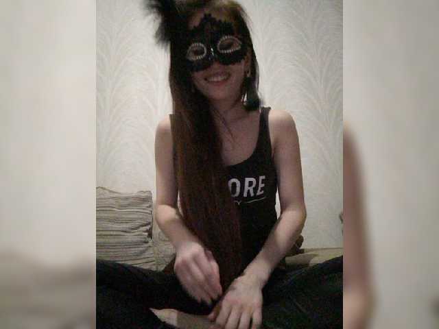 Live sex webcam photo for Molly-sex #271368345