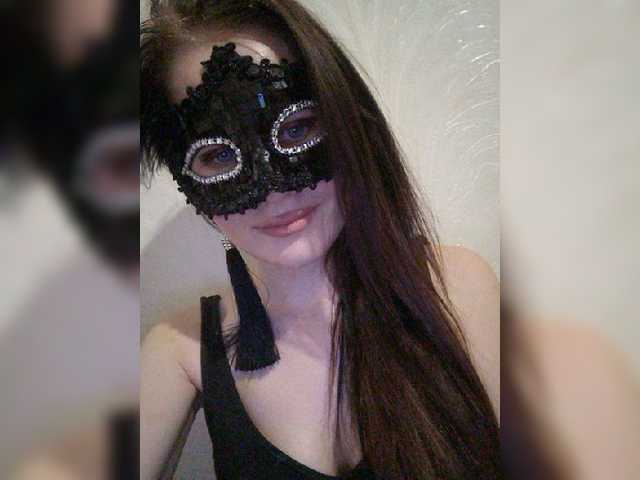 Live sex webcam photo for Molly-sex #271372577