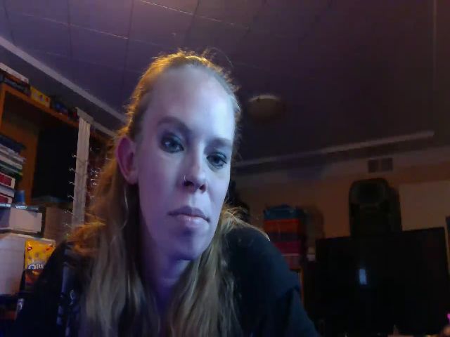 Live sex webcam photo for PrincessV7 #271364409