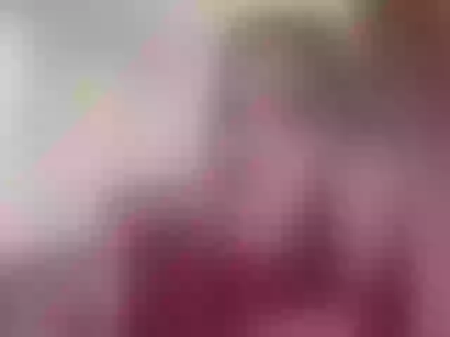 Live sex webcam photo for 1ouise #271368076