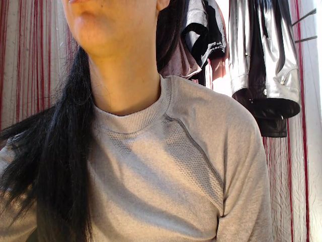 Live sex webcam photo for HOT_ALIAN #271366848