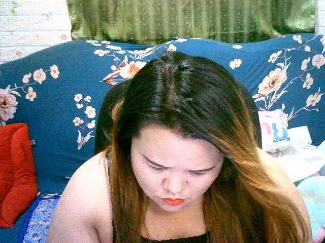 Live sex webcam photo for Asianlyn #271368678