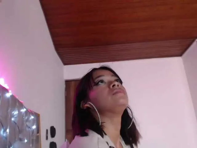 Live sex webcam photo for NikoraStar #271372301