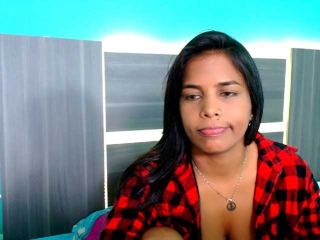 Live sex webcam photo for Tatisxberry #271365520