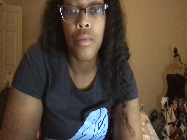 Live sex webcam photo for LoverGirl4200 #271362302