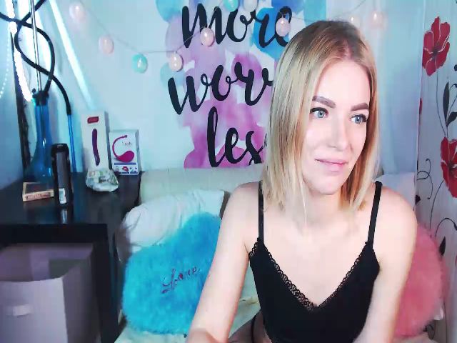 Live sex webcam photo for LanaRhoadesss #271362907