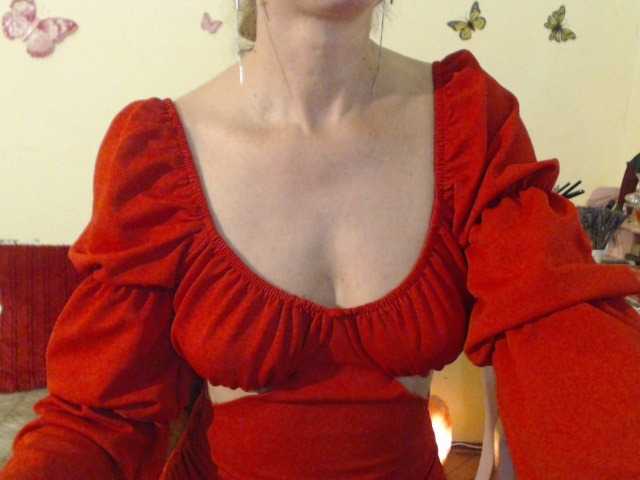 Live sex webcam photo for goodSnowQueen #271388382