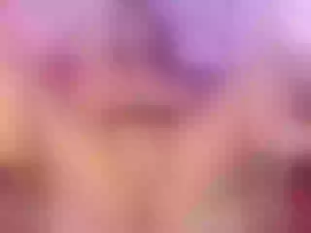 Live sex webcam photo for PaulinRoss #271376576
