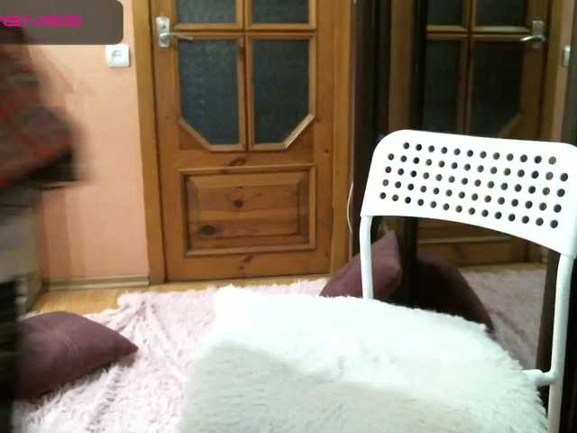 Live sex webcam photo for SabRrinaa #271377361