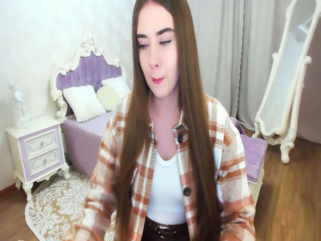 Live sex webcam photo for Auroraa__ #271390185