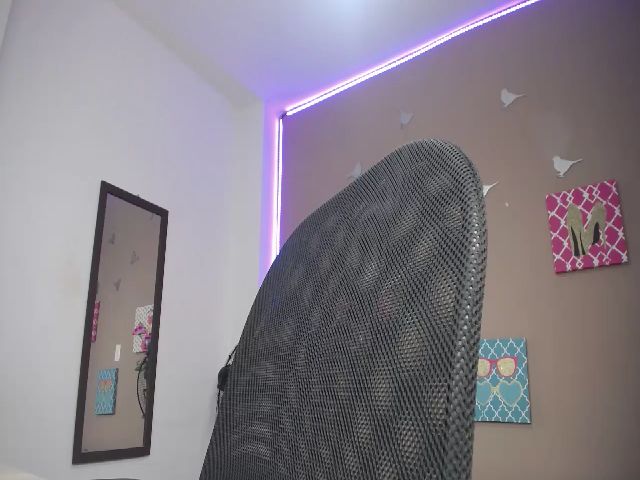 Live sex webcam photo for Mia_palmira #271383968