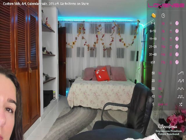 Live sex webcam photo for Persefonia #271392033