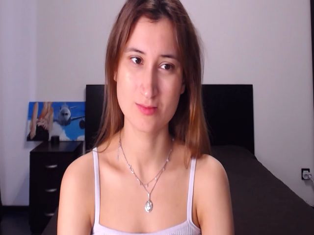 Live sex webcam photo for Kendal_sweet #271382638