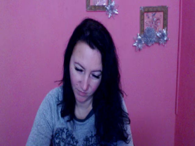 Live sex webcam photo for LexiFox_ #271385952