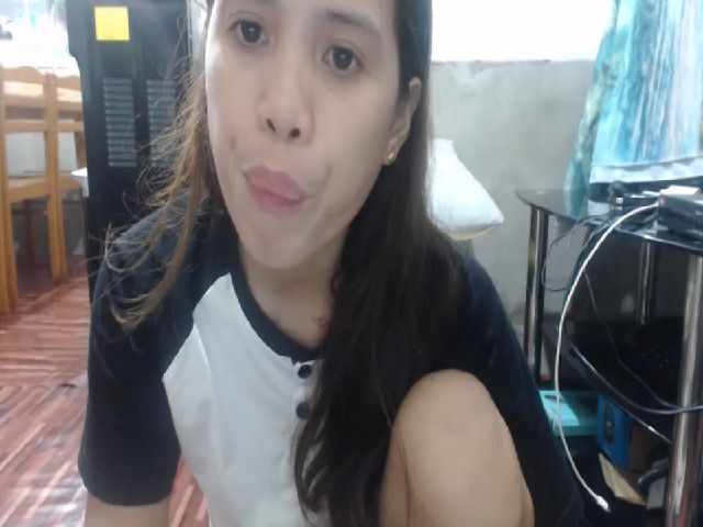 Live sex webcam photo for Beverly_19 #271382665