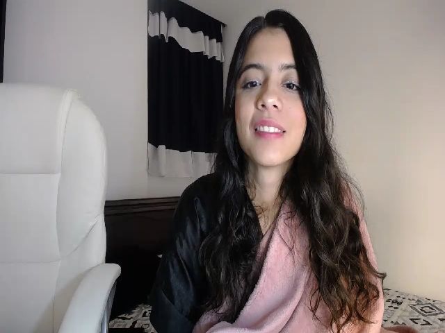 Live sex webcam photo for Littlelisa__ #271380348