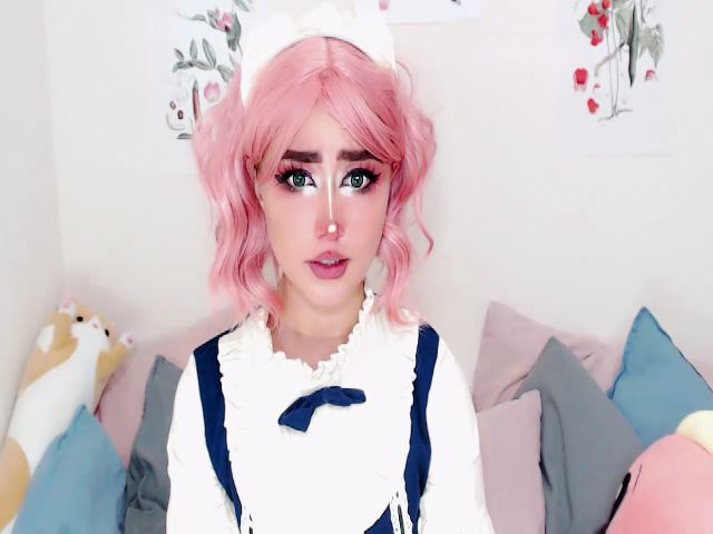 Live sex webcam photo for LizzyHoney_ #271382254