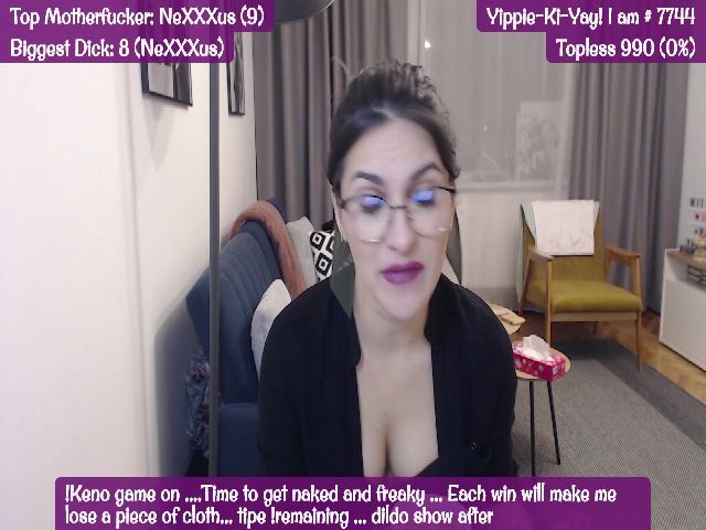 Live sex webcam photo for IgotCookies #271379889