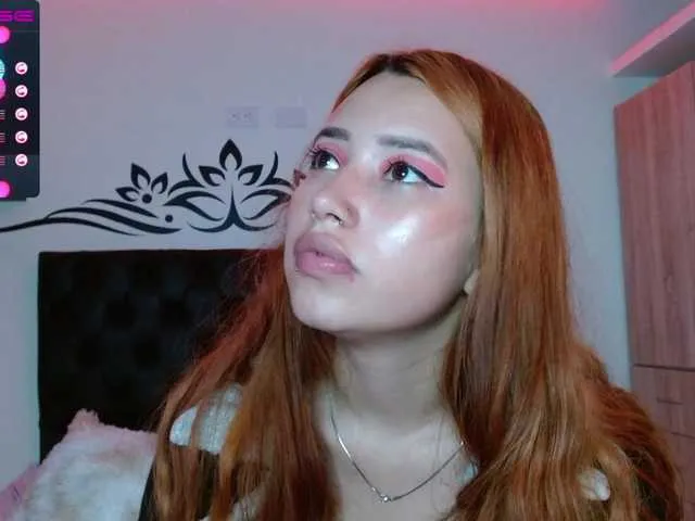 Live sex webcam photo for leia-honey #271377946