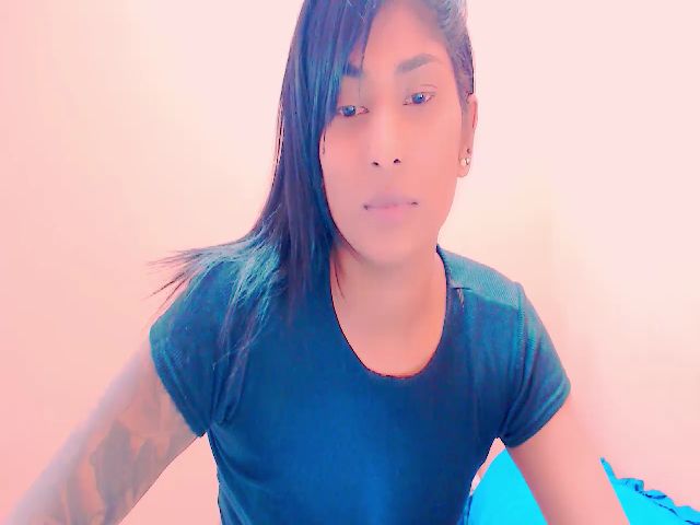 Live sex webcam photo for INDIANGOLD #271383323