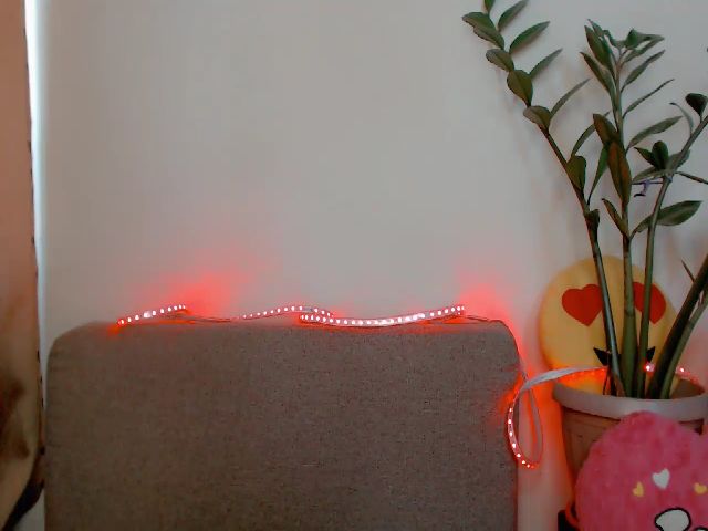 Live sex webcam photo for RosaLise #271382007